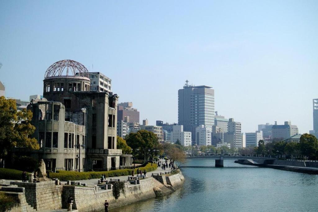 Ark Hiroshimaeki Minami